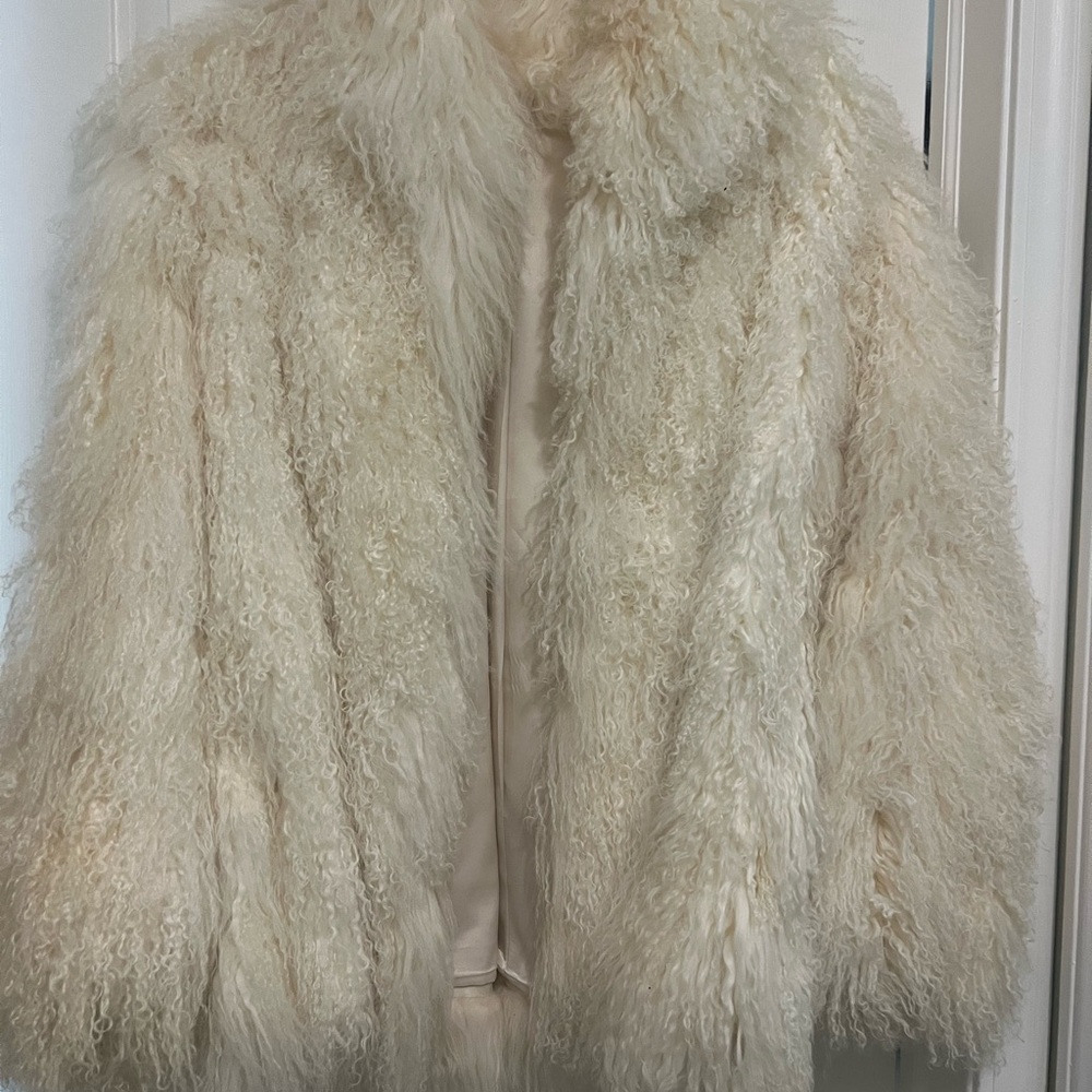 Elegant Cream Lamb Fur Women's Jacket